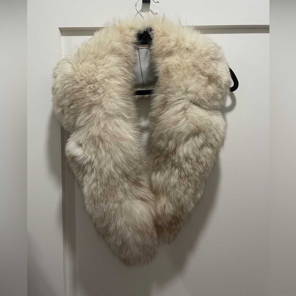 Vintage white arctic fox stole/collar